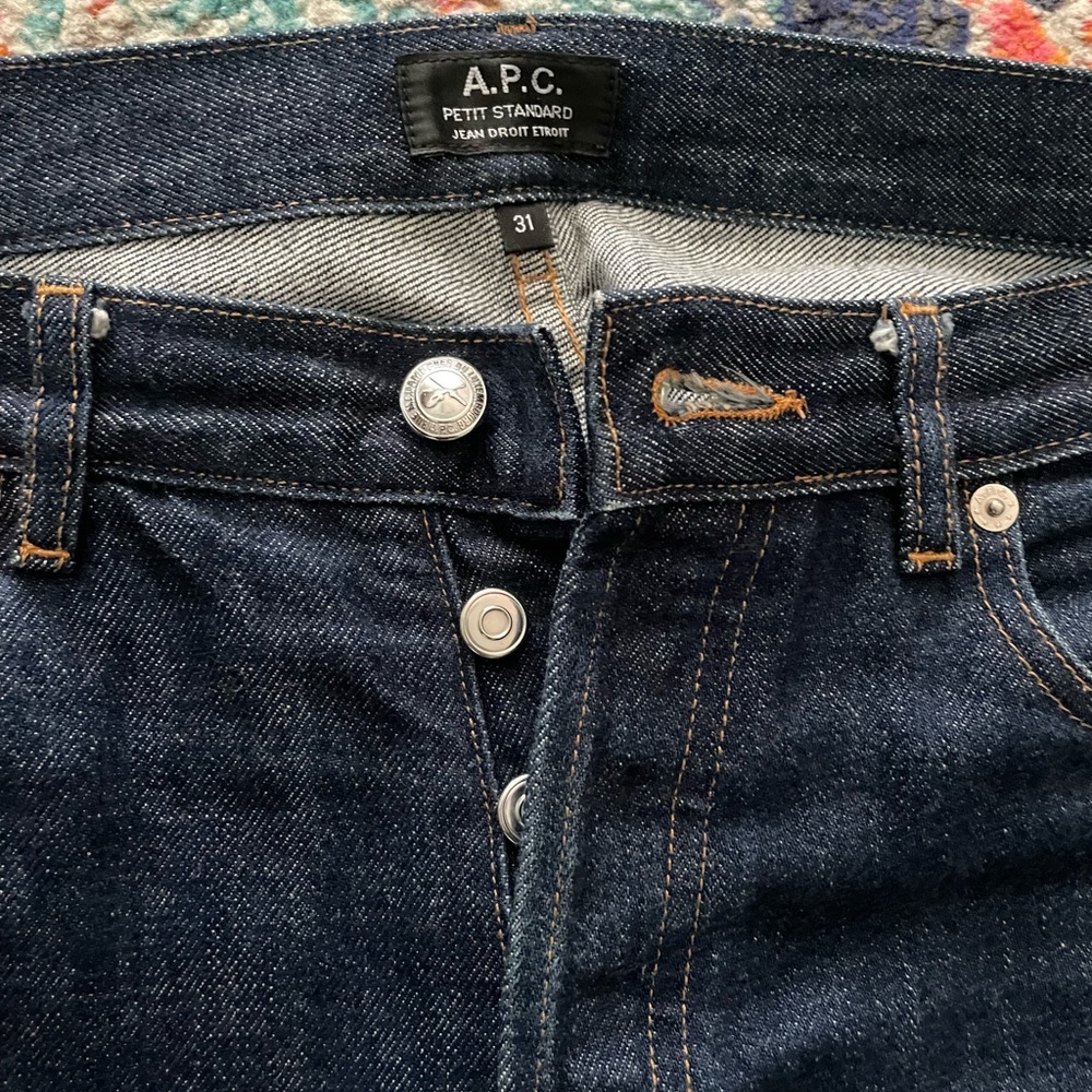 $275 APC dark denim Petit New standard jeans - Picture 2 of 9